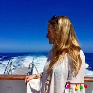 Meet your Posher, Ayla